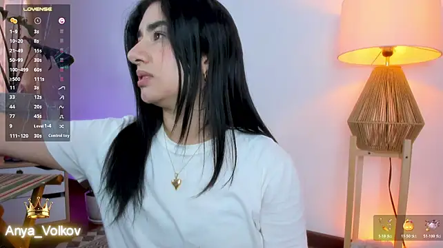 Anya_Volkov - flash boobs
