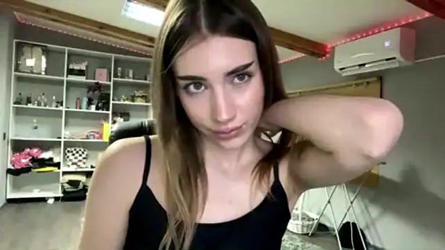 Simmisweet - topless