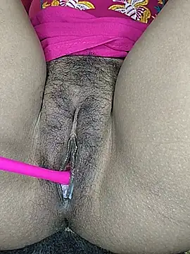 Malikasharavatea - Face full open ni public show
