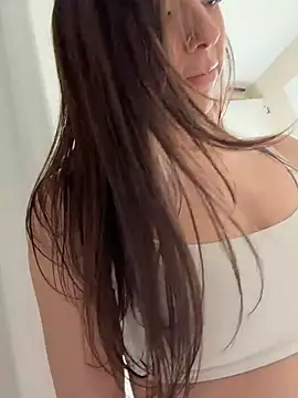 JordanXo - Titties out & BJ on mirror