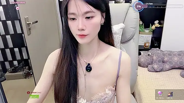 Yueyue-MM - 上空侧身小狗趴+打pp5下