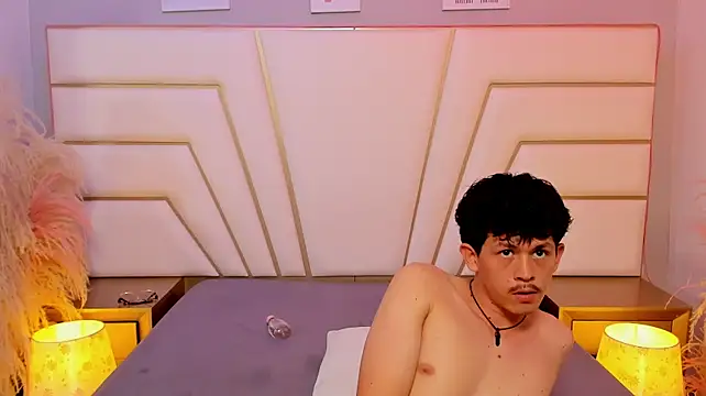 Amy_and_Alex - Spank ass in Doggy🔥
