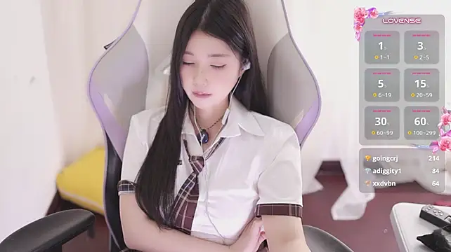 Kitty_baby77 - 完成任务全裸M腿5分钟