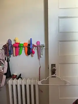 KammyX - Ride dildo in shower