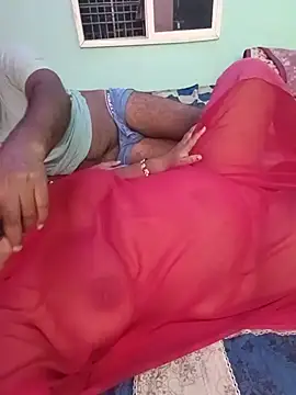 Queen_pritima - Open boobs & oil