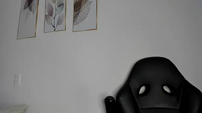 _Molly_rosse_ - OIL IN MY ASS