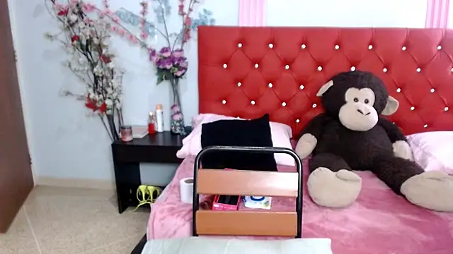 Angel_barbie_1 - show squirt and dildo pussy