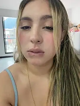 Cloee_Rainbow1 - Boobsjob with oil 🍒🍆🍒🤤🥵