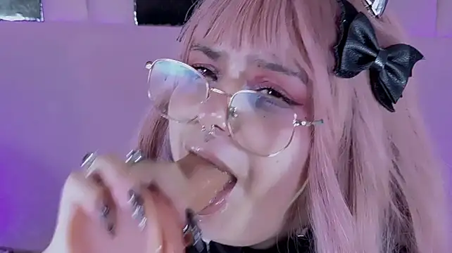 BizzyNoar - detroy my make up full saliva