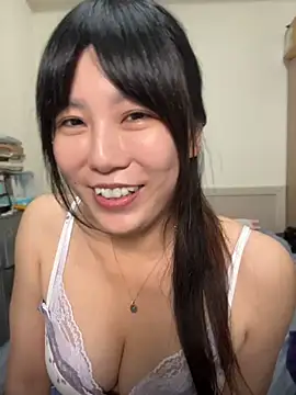 Vivi131927 - 裙下風光褲褲