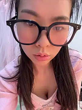 Xingxing521 - 脱一件衣服