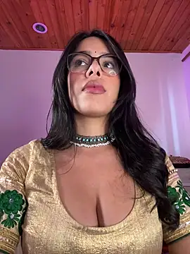 Anandacute2 - Plug Ass+Doggy Oil