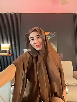 Malika_Noor - naked 5 min