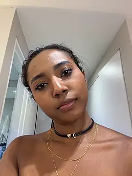 GabrielaLugo - rub pussy pov