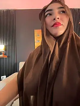 Malika_Noor - naked 5 min