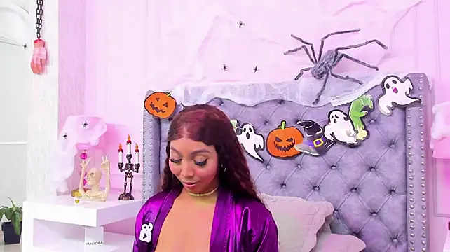 HaileeRoberts - Rub pussy hard