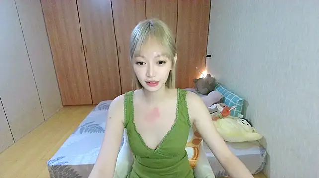 Sherry_ss02 - 佔住雪莉洗香香的頭🐻‍❄️🐷🦊
