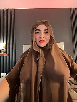 Malika_Noor - naked 5 min