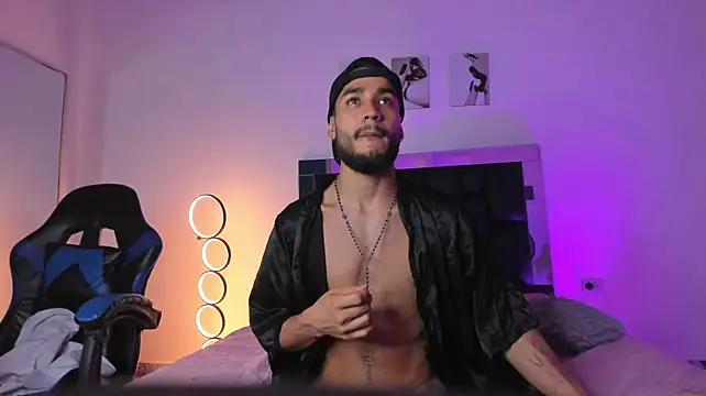 maxpower830's Live XXX Chat