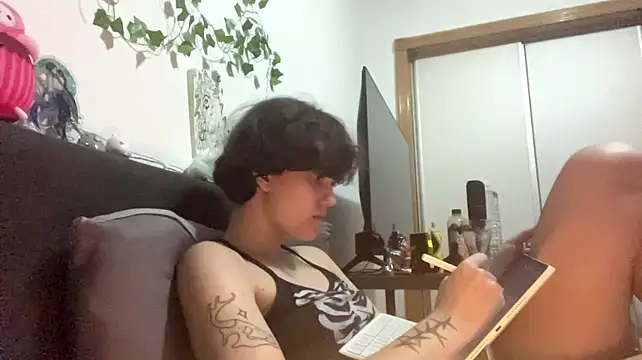 HeyFriren - Sexy eye contact + make a heart