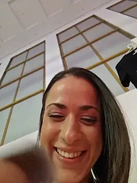 LydiaMaus96 - Start tk many strangers touch my tits