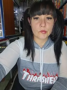 Isa_bella95 - Shows naked shop