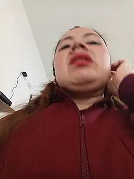 VANESSA__28 - SHOW MY TITS ALL OVER THE COMPANY