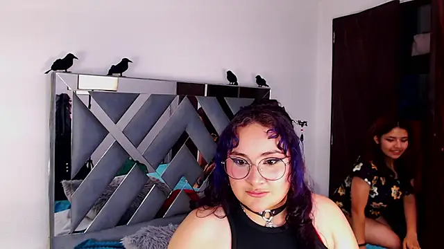Liily_Foxxy - LICK PUSSY ONE GIRL YOU CHOOSE