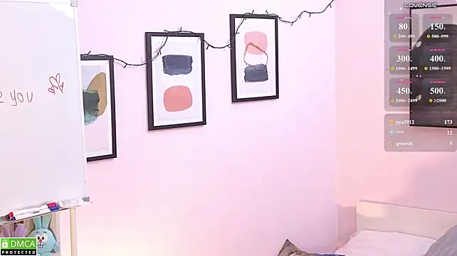 JaniceRobinson - take off my top