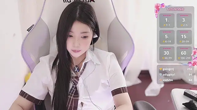 Kitty_baby77 - 完成任务全裸M腿5分钟