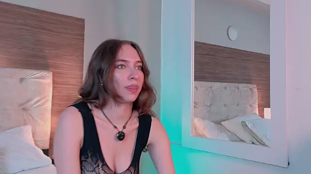Amelie_Stark - STRIPTEASE + SHOW MY PUSSY