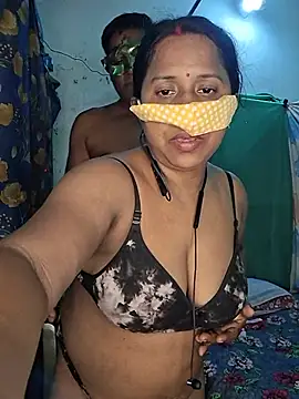 Real_Desi_Couple - Fuck in public 3 mnute