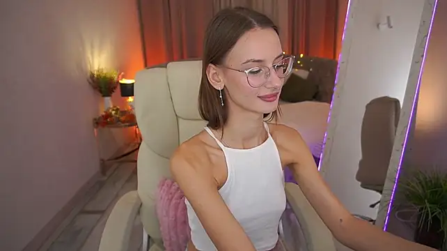 CozyMell - My toy is active, try me😈💦