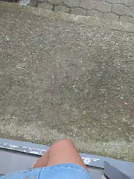 DulceCaroX - Doble penetración ass in public
