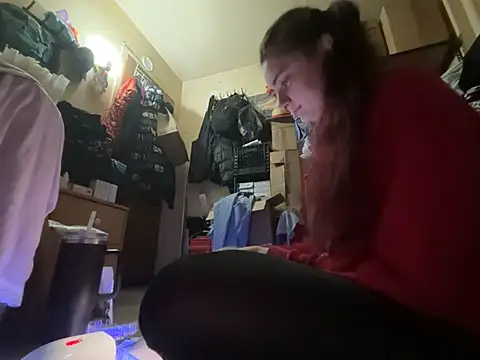 Snowbunnycake_131 - Pink/blue dildo in pussy group show 60tk
