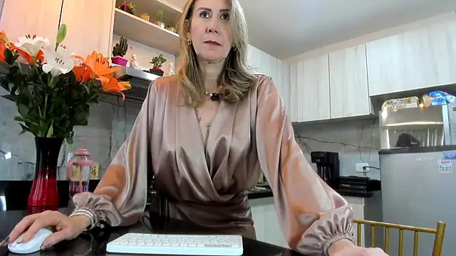 Ashleymilf_1 - warm up sexi lenceria