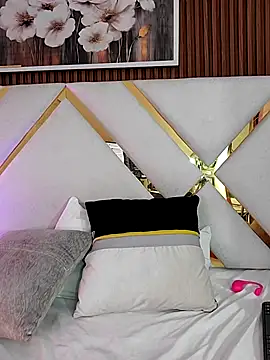 AlinnaRosee_