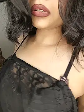 HOT-SHAKIRA - Ass show
