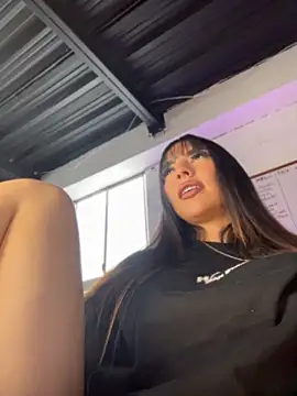 Nicolle_foxy - Make my pussy wet with squirt 💦💦