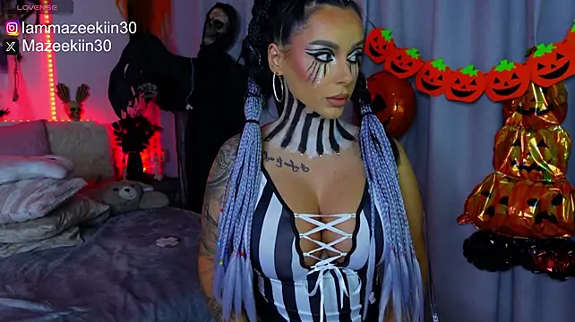 Iammazeekiin30 - Cum show
