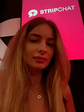 EvieEvans - LAST TIP GETS PORN WITH 50 STRANGERS