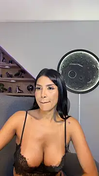 Anny_Honeey - Flash tits + Ahegao ✨😛