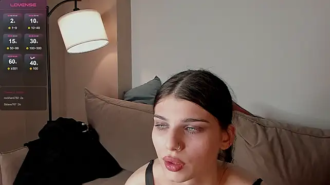 Britneydollx - hands off for 10 min