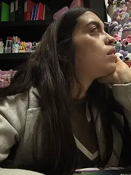 MissNyraSecret - Tits out in public in store