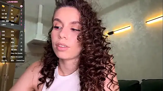 CarmeliaHayball - flash tits💞