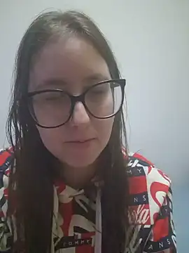 Sarah459 - Kutyapóz meztelenül