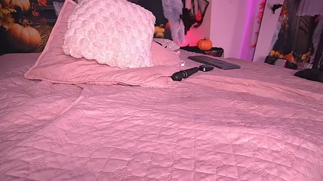 Sarakaisy - BIG SQUIRT IN MY BODY
