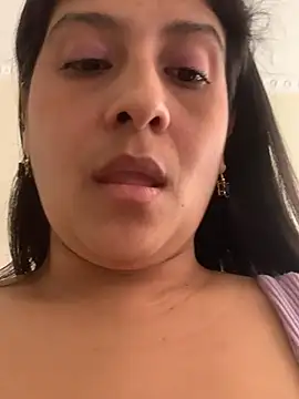 Antonella_SW1 - fingering my pussy 🥵