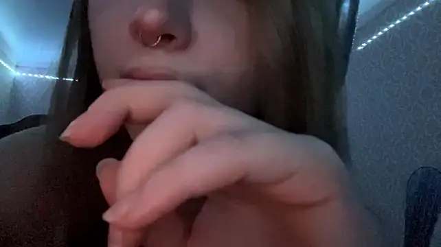 MyrtisBrighter - flash tits