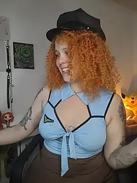 Alaska_colors7 - Fuck a dildo